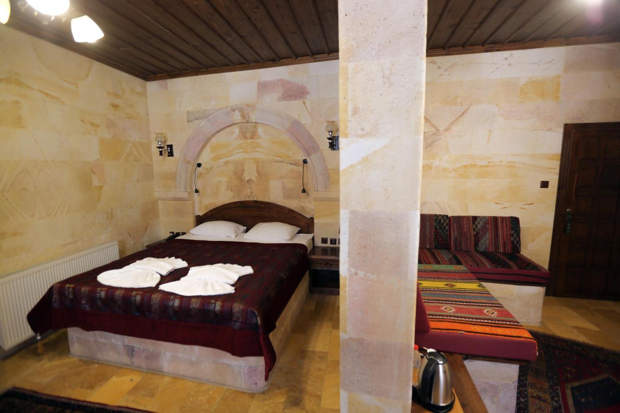 Akuzun Stone Hotel Ürgüp Exterior foto